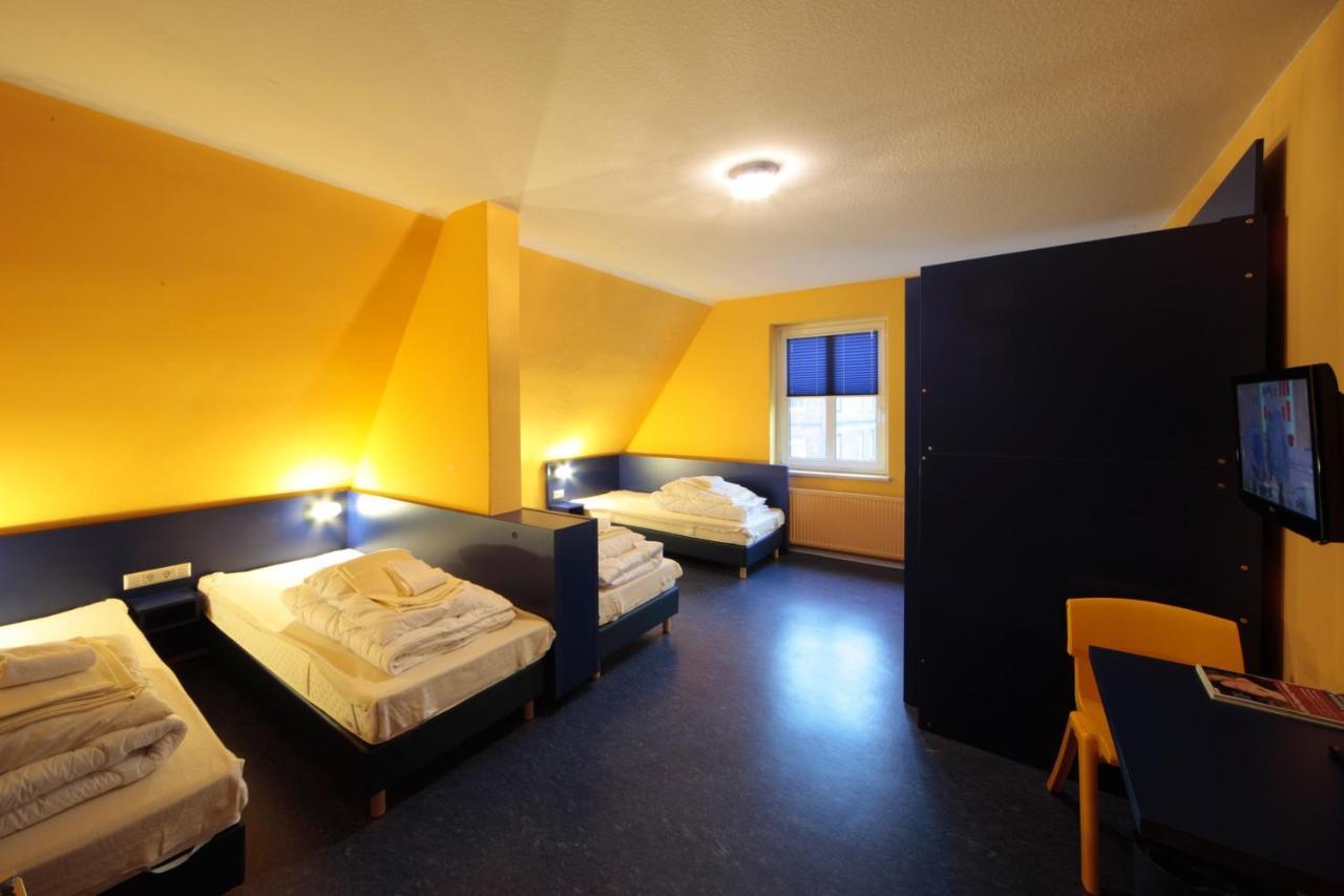 Bed'Nbudget Expo-Hostel Dorms Hanovra Exterior foto